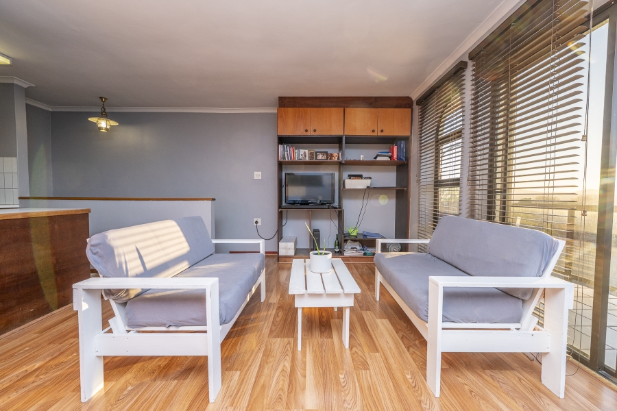 5 Bedroom Property for Sale in Protea Heights Western Cape